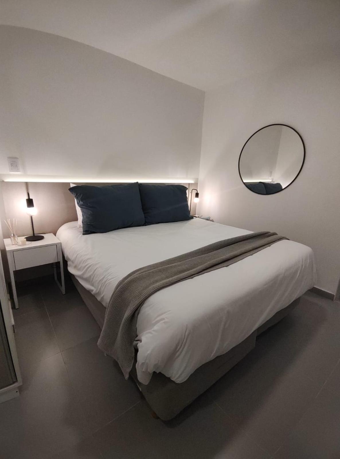Upoint Recoleta Aparthotel Buenos Aires Bagian luar foto